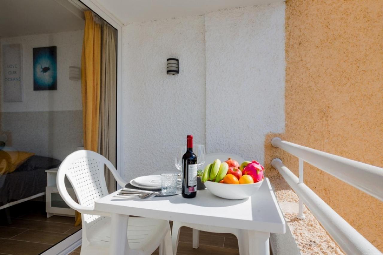 319 Modern Accommodation,Sea View, Wi Fi And Pool Playa de las Americas  Exterior photo